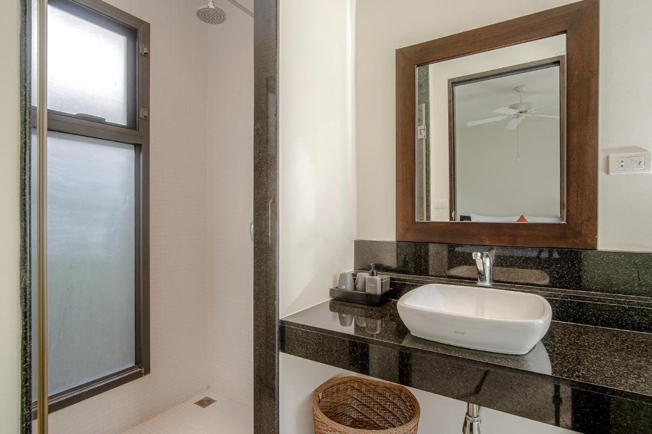 Three Bedroom Onyx Villa Nai Harn Екстер'єр фото